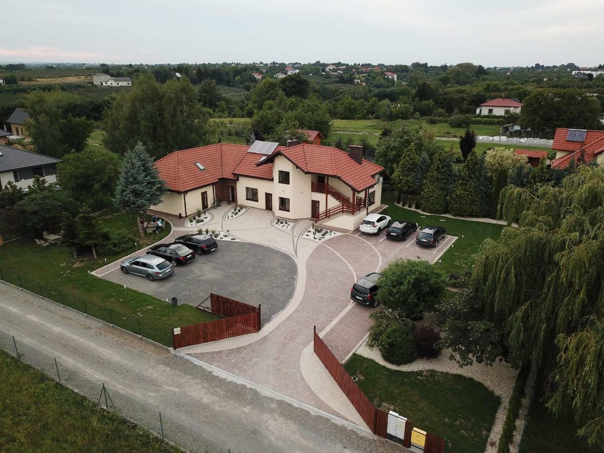 Отель Pod Brzozami Сандомир Экстерьер фото